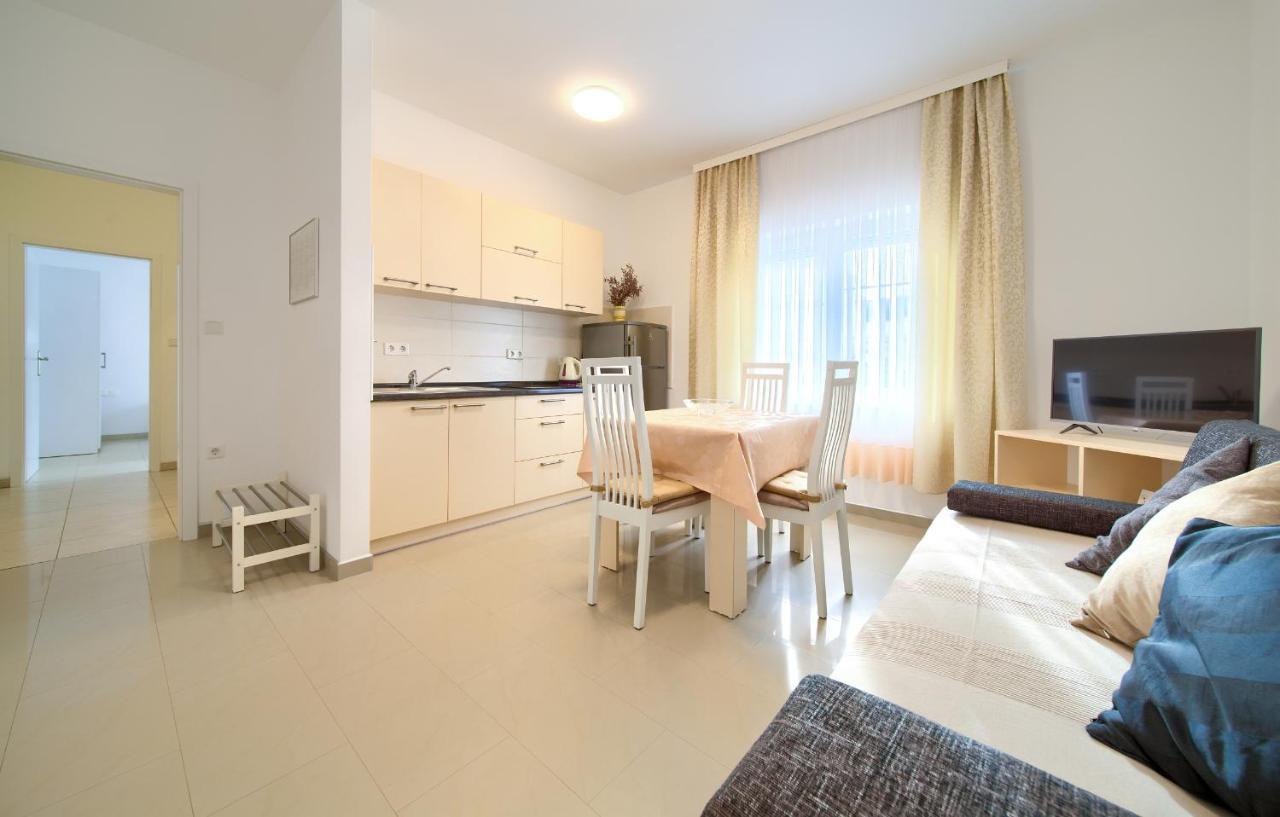 Apartmani Mara Matic 马林斯卡 外观 照片