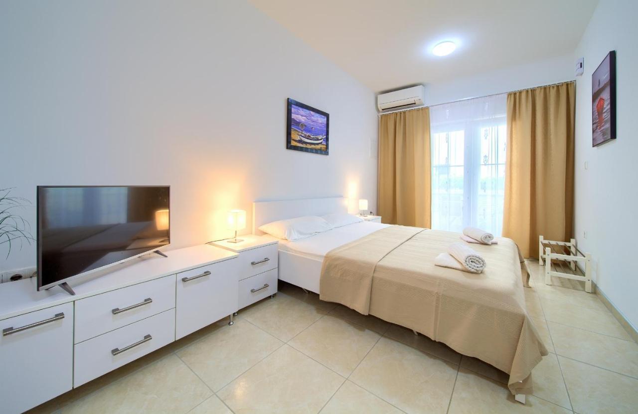 Apartmani Mara Matic 马林斯卡 外观 照片