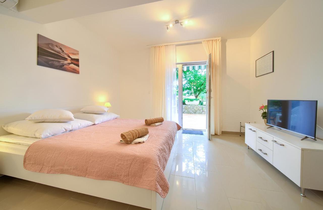 Apartmani Mara Matic 马林斯卡 外观 照片