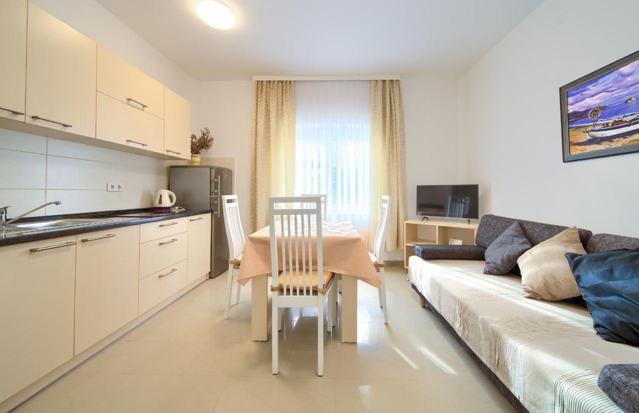 Apartmani Mara Matic 马林斯卡 外观 照片