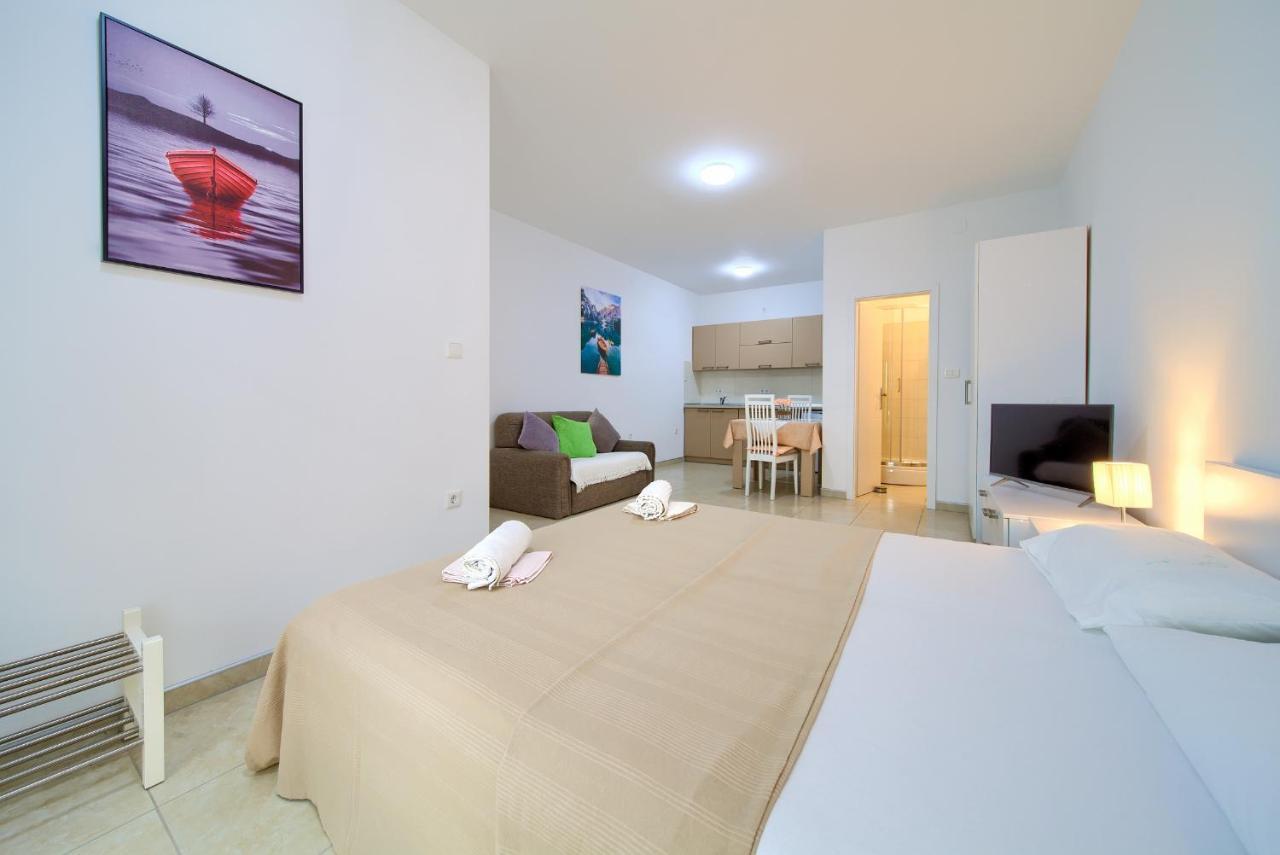 Apartmani Mara Matic 马林斯卡 外观 照片